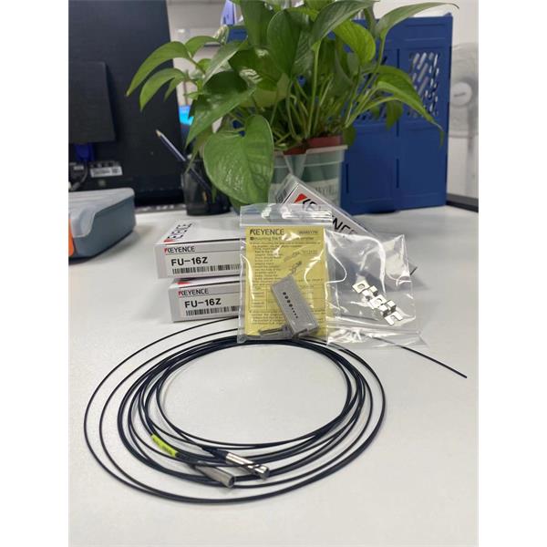 KEYENCE超小型數(shù)字激光傳感器放大器單元LV-N11CN