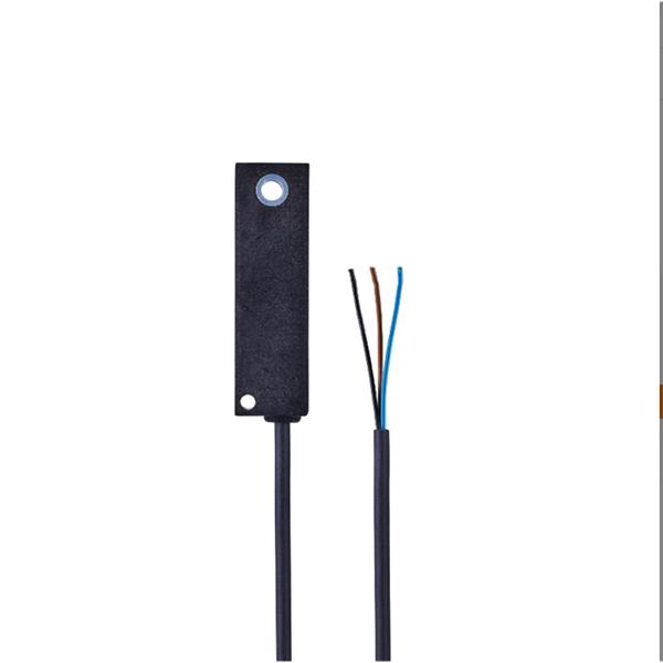 IFM易福門德國傾角傳感器  EC2019