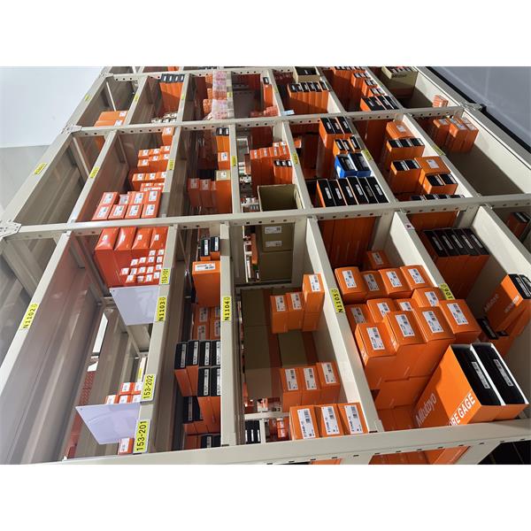 日本MITUTOYO三豐數(shù)顯指示表 543-715B